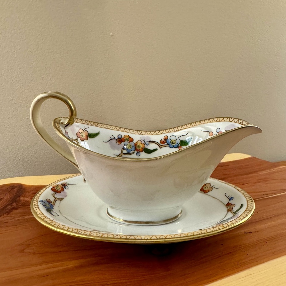 Antique Petite Hand-Painted Nippon Sauce Boat & Underplate (c. 1911–1921)